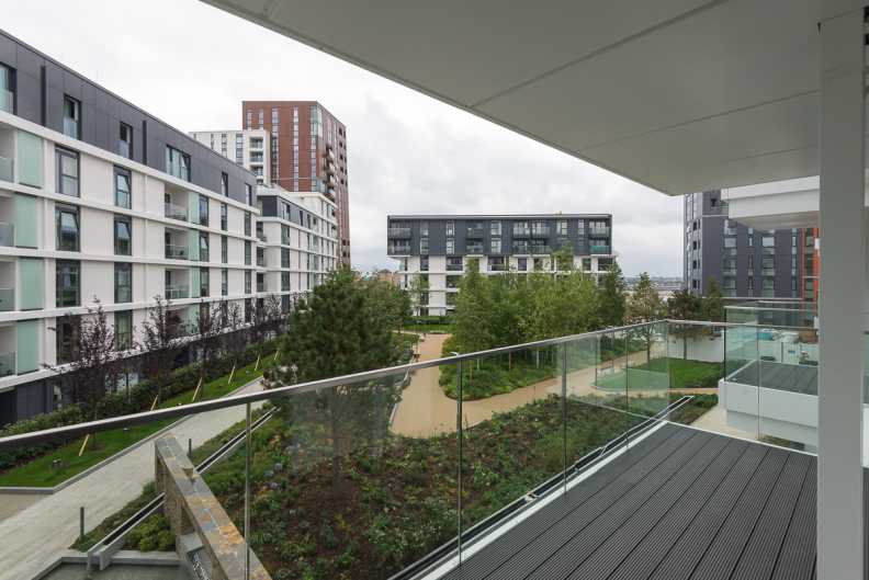 2 bedrooms apartments/flats to sale in Wandsworth Road, Nine Elms-image 2