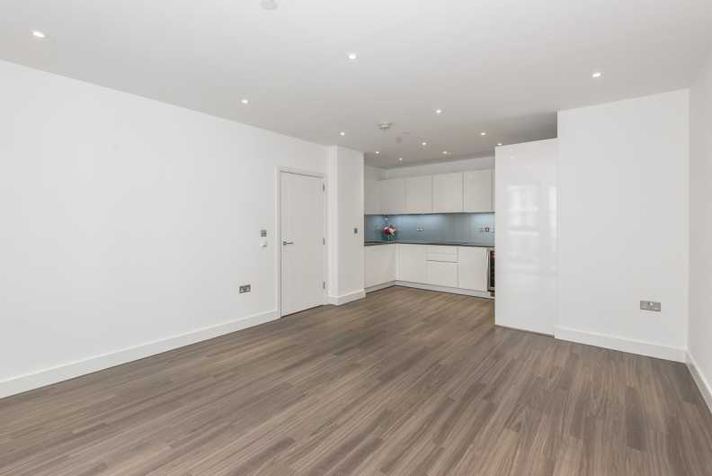 2 bedrooms apartments/flats to sale in Wandsworth Road, Nine Elms-image 6