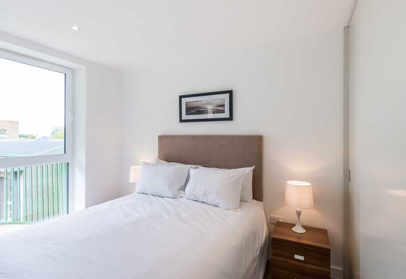 1 bedroom apartments/flats to sale in Tudway Road, London-image 7