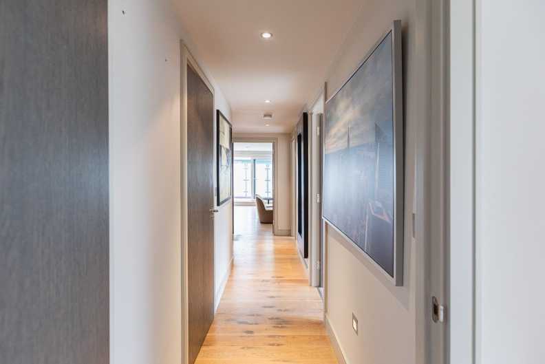 3 bedrooms apartments/flats to sale in Park Street, Chelsea Creek, Fulham-image 17