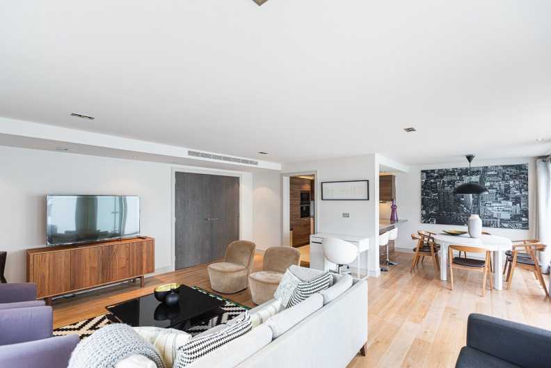 3 bedrooms apartments/flats to sale in Park Street, Chelsea Creek, Fulham-image 6