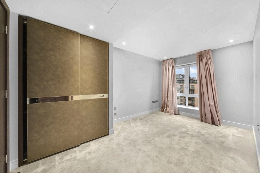 2 bedrooms apartments/flats for sale in Parr's Way, Hammersmith - W6 view 13