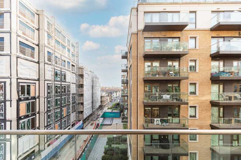 2 bedrooms apartments/flats to sale in Regatta Lane, Fulham Reach, Hammersmith-image 6