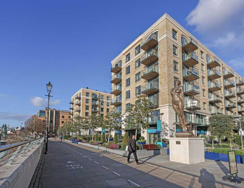 2 bedrooms apartments/flats to sale in Regatta Lane, Fulham Reach, Hammersmith-image 12
