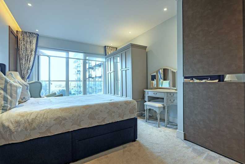 2 bedrooms apartments/flats to sale in Regatta Lane, Fulham Reach, Hammersmith-image 20