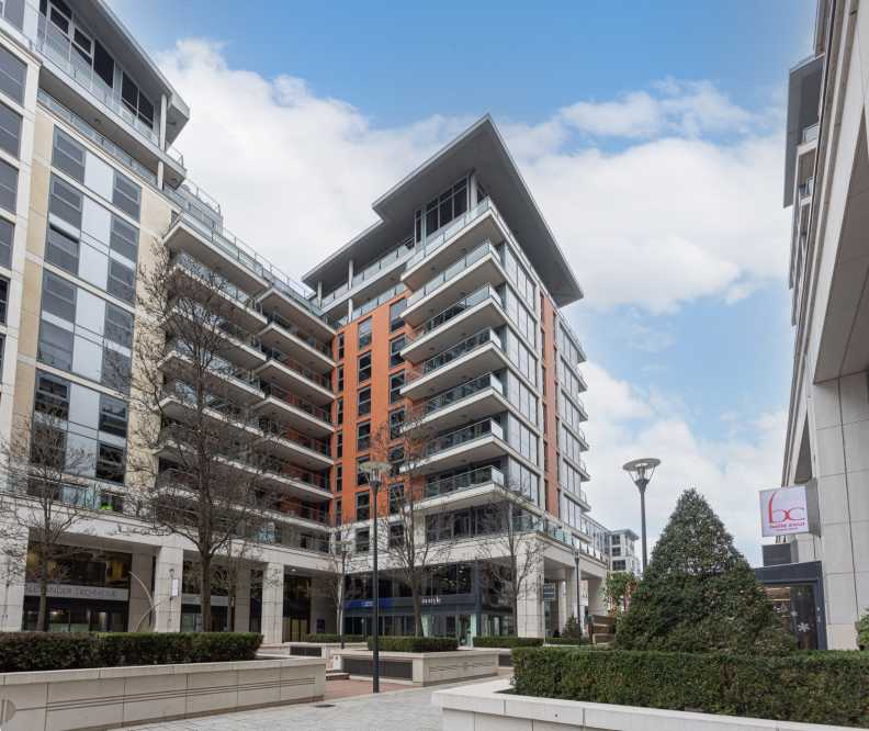 3 bedrooms apartments/flats to sale in The Boulevard, Imperial Wharf-image 1