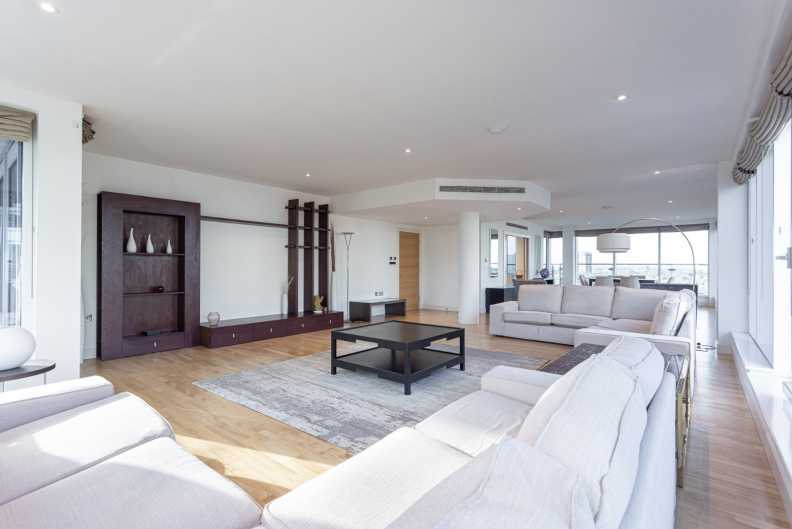 3 bedrooms apartments/flats to sale in The Boulevard, Imperial Wharf-image 16