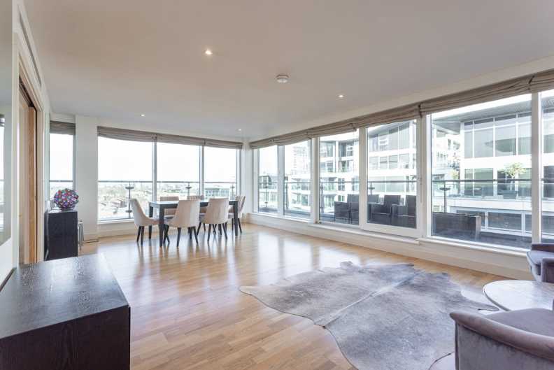 3 bedrooms apartments/flats to sale in The Boulevard, Imperial Wharf-image 17