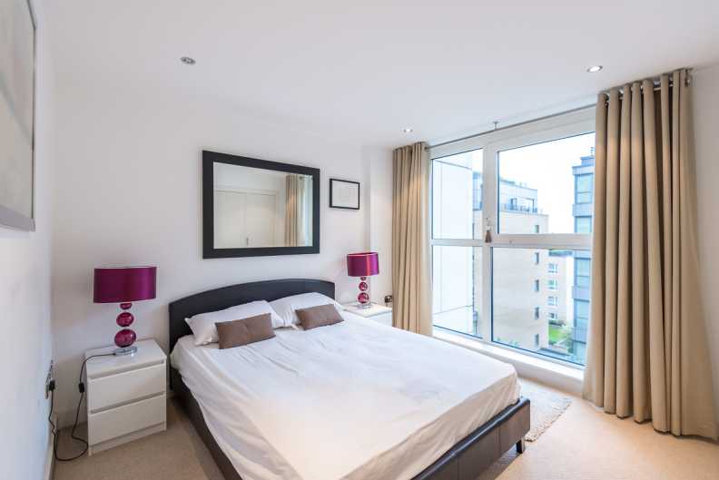 3 bedrooms apartments/flats to sale in Lensbury Avenue, Imperial Wharf, Fulham-image 4