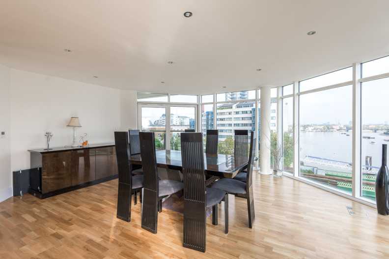 3 bedrooms apartments/flats to sale in The Boulevard, Imperial Wharf, London-image 8