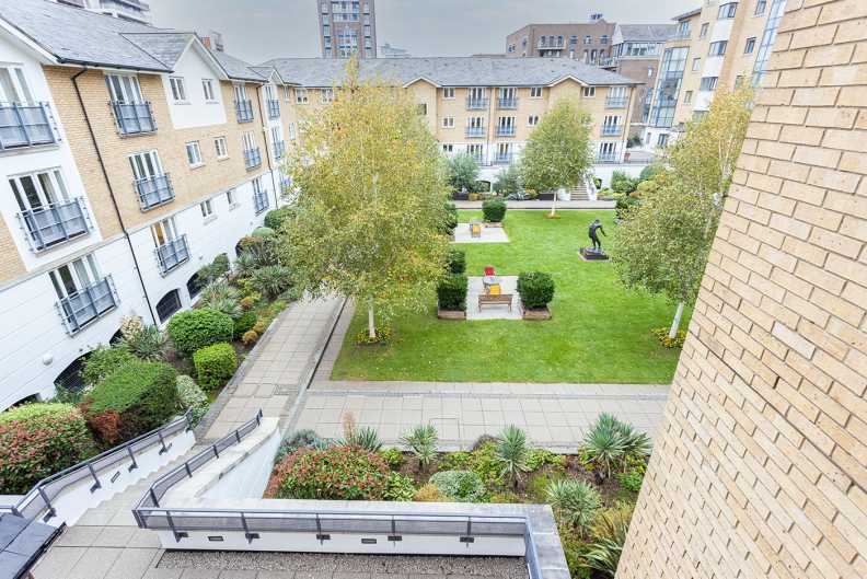 2 bedrooms apartments/flats to sale in Cotton Row, Battersea, London-image 8