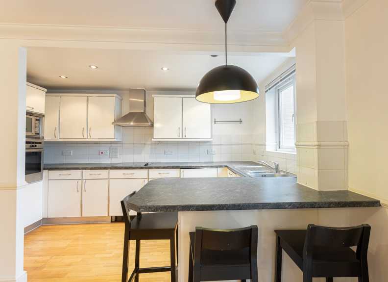 2 bedrooms apartments/flats to sale in Cotton Row, Battersea, London-image 16