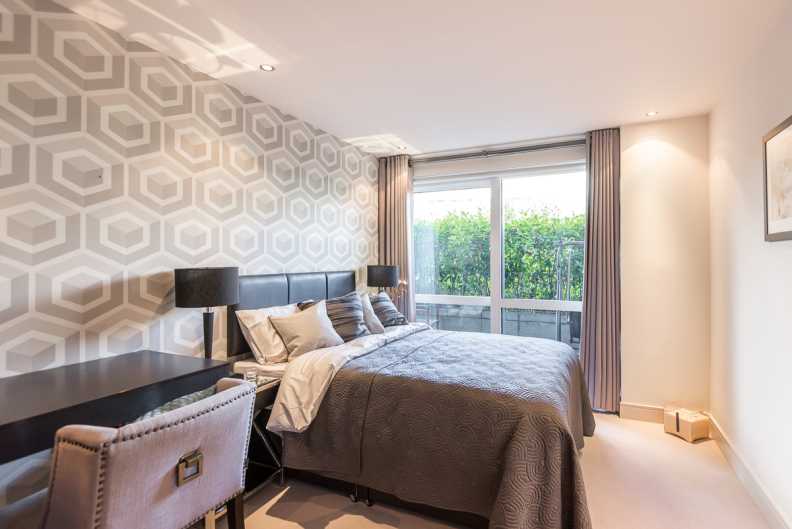 2 bedrooms apartments/flats to sale in Park Street, Fulham-image 12