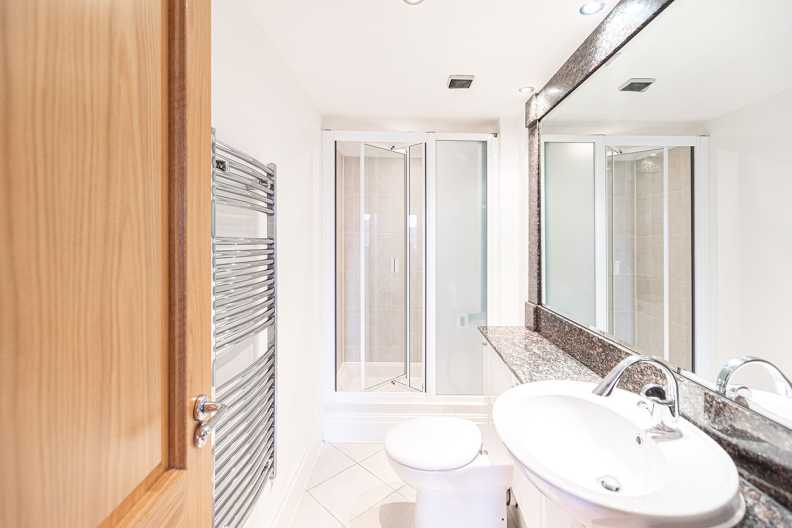 2 bedrooms apartments/flats to sale in The Boulevard, Imperial Wharf, Fulham-image 18