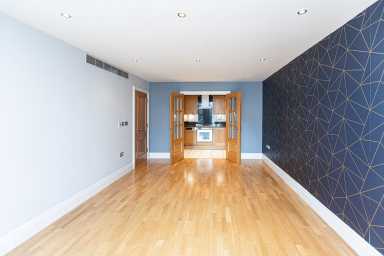 The Boulevard, Imperial Wharf, Fulham - SW6 view 6