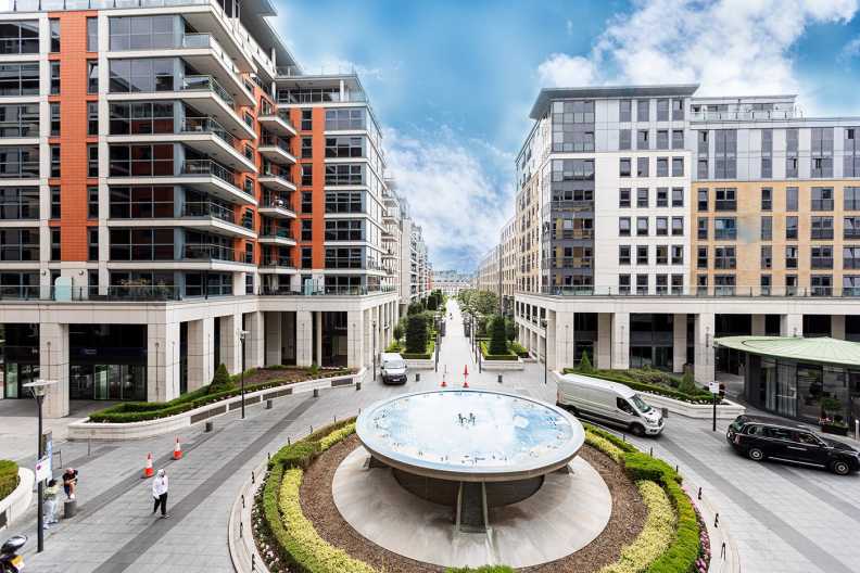 2 bedrooms apartments/flats to sale in The Boulevard, Imperial Wharf, Fulham-image 1