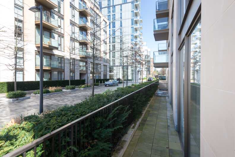 3 bedrooms apartments/flats to sale in Lillie Square, West Brompton, London-image 15