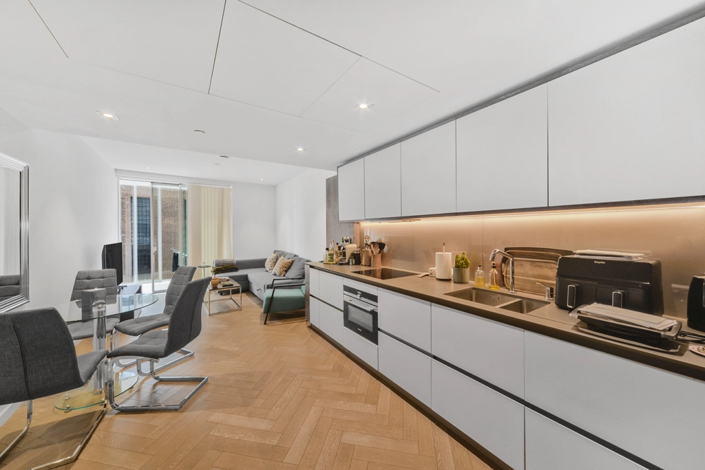 2 bedrooms apartments/flats for sale in Circus Road West, Battersea Power Station - SW11 view 10