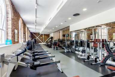 Victory Parade, Plumstead Road, Woolwich - SE18 view 6