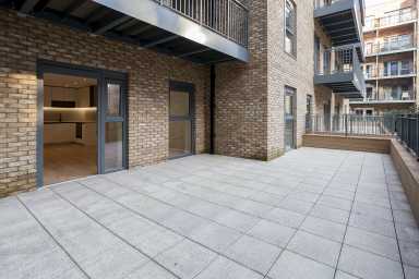 Beaufort Square, Beaufort Park, Colindale - NW9 view 7