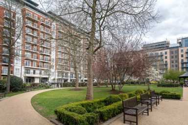 Beaufort Square, Beaufort Park, Colindale - NW9 view 5