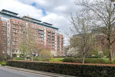 Beaufort Square, Beaufort Park, Colindale - NW9 view 12
