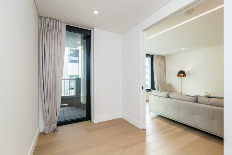 3 bedrooms apartments/flats to sale in Rathbone Place, Fitzrovia-image 9