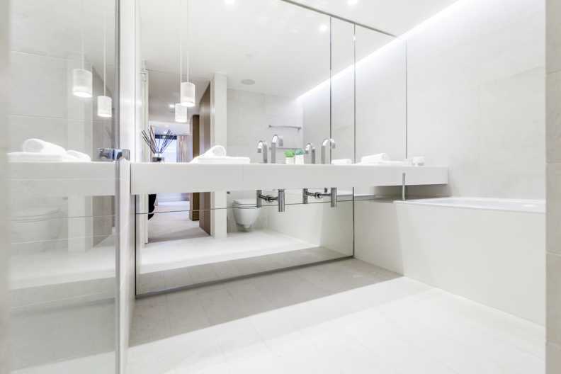 3 bedrooms apartments/flats to sale in Rathbone Place, Fitzrovia-image 5