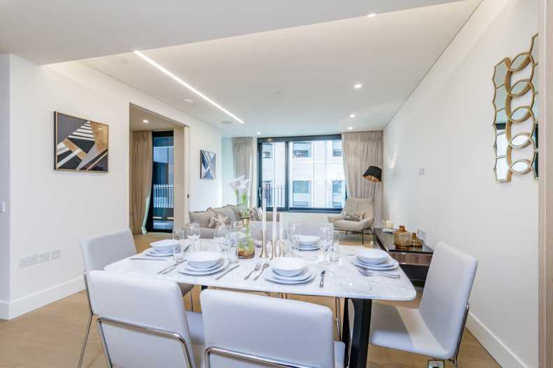 3 bedrooms apartments/flats to sale in Rathbone Place, Fitzrovia-image 7