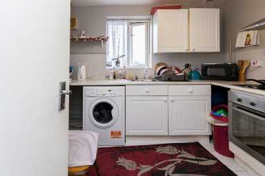 Greenslade Road, Barking - IG11 view 7