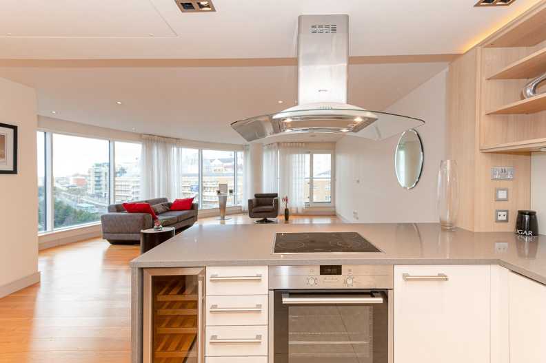2 bedrooms apartments/flats to sale in Townmead Road, Imperial Wharf, Fulham-image 17