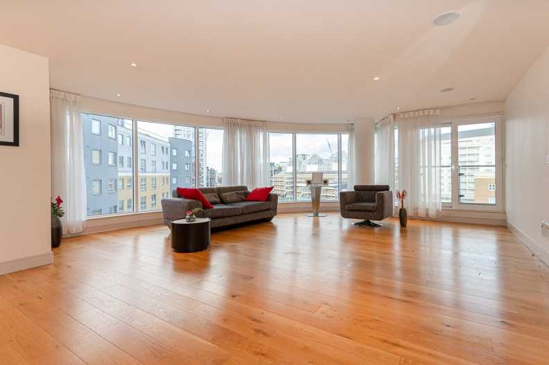 2 bedrooms apartments/flats to sale in Townmead Road, Imperial Wharf, Fulham-image 6