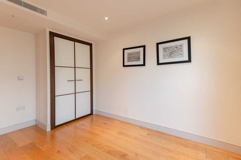 2 bedrooms apartments/flats to sale in Townmead Road, Imperial Wharf, Fulham-image 14