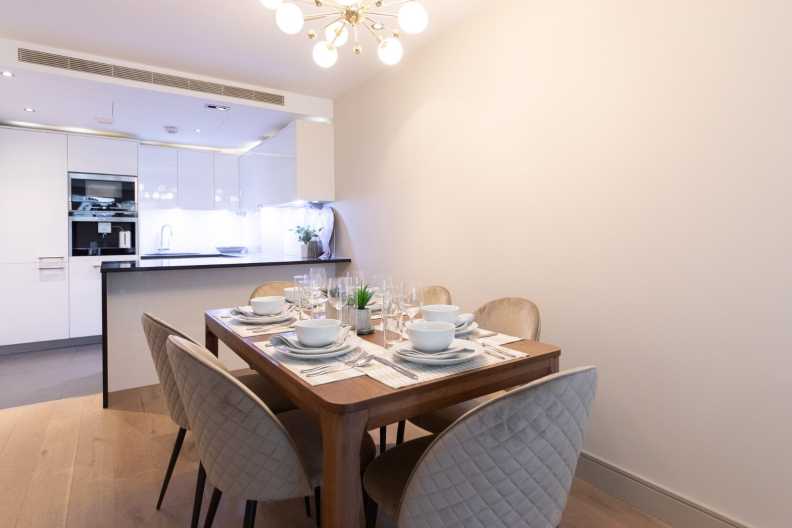 2 bedrooms apartments/flats to sale in Park Street, Chelsea Creek, Fulham-image 6