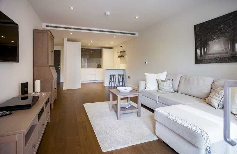 1 bedroom apartments/flats to sale in Lambeth High Street, Lambeth-image 3