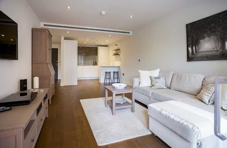 1 bedroom apartments/flats to sale in Lambeth High Street, Lambeth-image 7