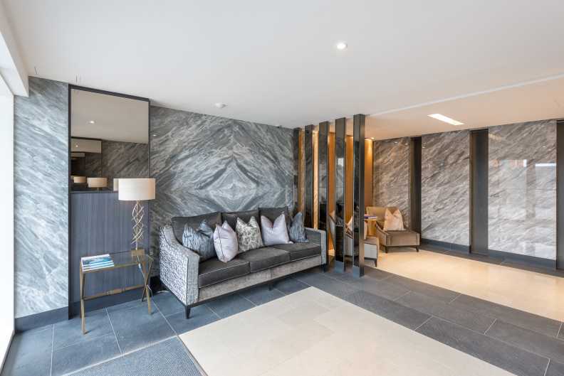 2 bedrooms apartments/flats to sale in Parr's Way, Fulham Reach, Hammersmith-image 8
