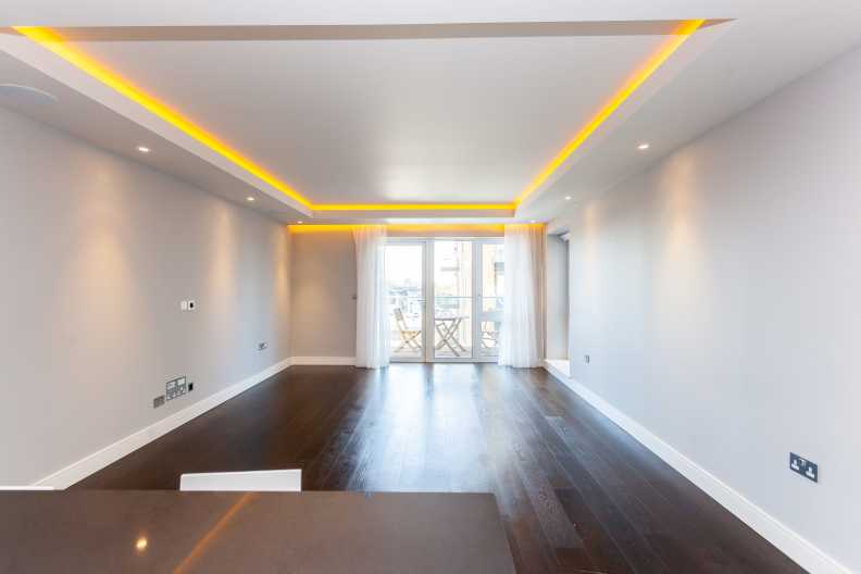 2 bedrooms apartments/flats to sale in Parr's Way, Fulham Reach-image 3