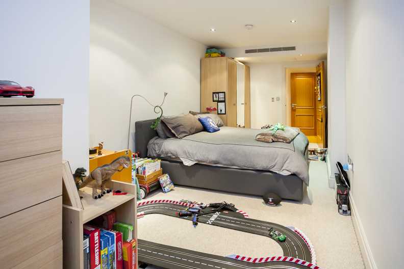 2 bedrooms apartments/flats to sale in The Boulevard, Imperial Wharf, Fulham-image 13