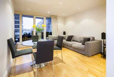 The Boulevard, Imperial Wharf, Fulham - SW6 view 14