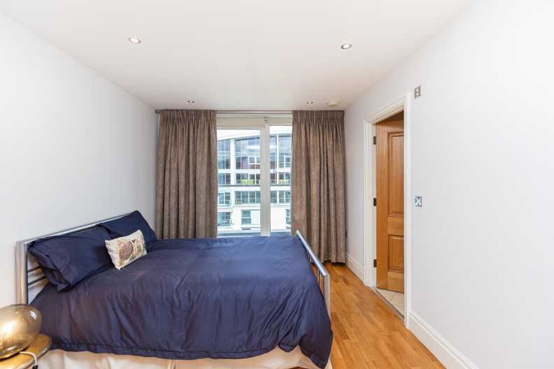 2 bedrooms apartments/flats to sale in Lensbury Avenue, Imperial Wharf, Fulham-image 1