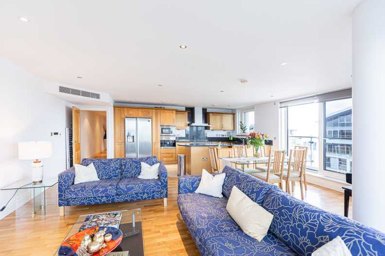 2 bedrooms apartments/flats to sale in Lensbury Avenue, Imperial Wharf, Fulham-image 3