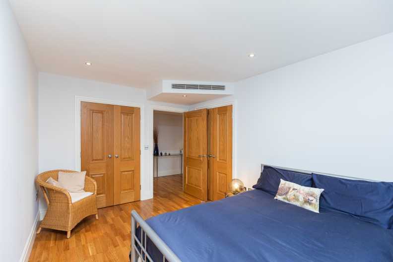 2 bedrooms apartments/flats to sale in Lensbury Avenue, Imperial Wharf, Fulham-image 20