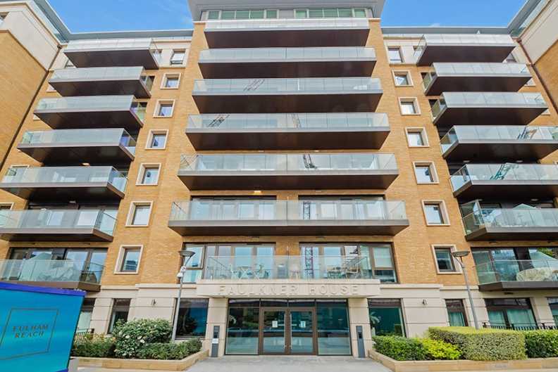 2 bedrooms apartments/flats to sale in Tierney Lane, Fulham Reach, Hammersmith-image 11