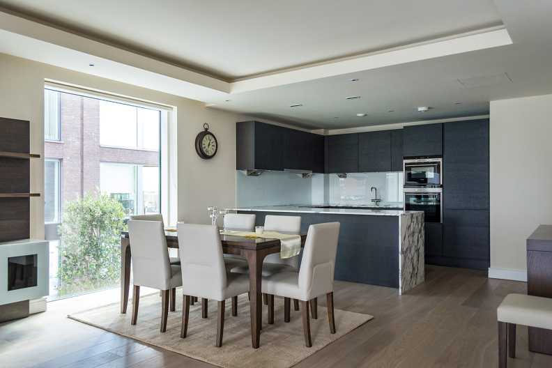 2 bedrooms apartments/flats to sale in Thurstan Street, Fulham-image 4