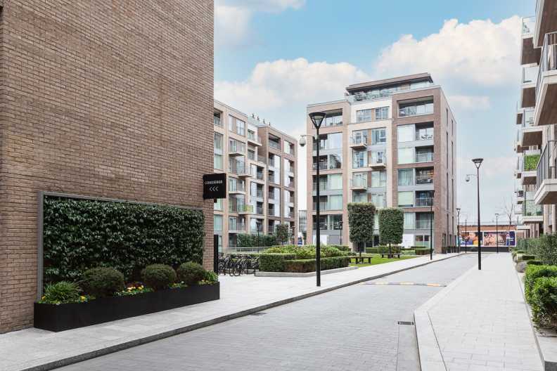 2 bedrooms apartments/flats to sale in Thurstan Street, Chelsea Creek, Fulham-image 16