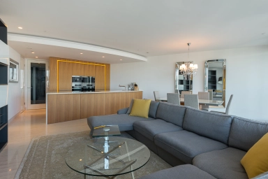 St. George Wharf, Vauxhall - SW8 view 11
