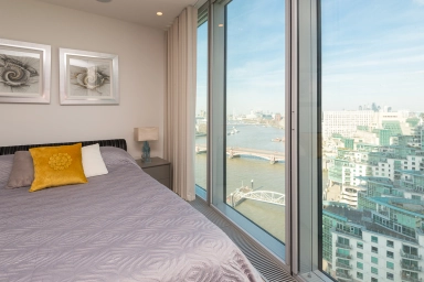 St. George Wharf, Vauxhall - SW8 view 16