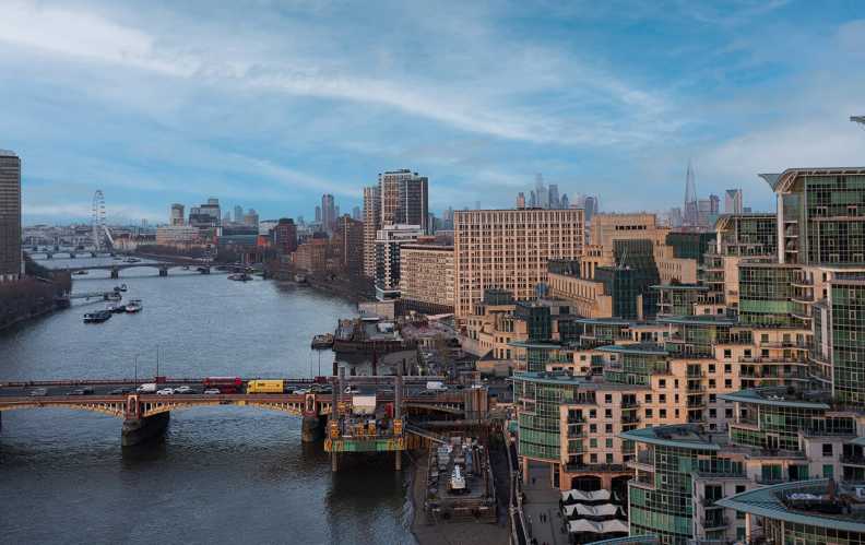 3 bedrooms apartments/flats to sale in St. George Wharf, Vauxhall-image 1