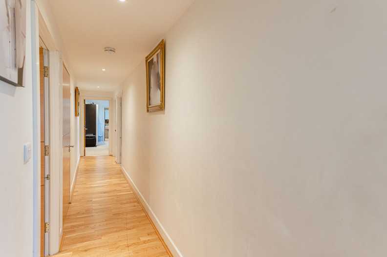 3 bedrooms apartments/flats to sale in The Boulevard-image 22